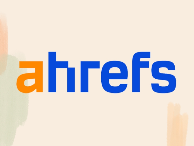 Ahrefs cung cấp tính năng để nghiên cứu từ khóa và đo lường hiệu suất SEO. 